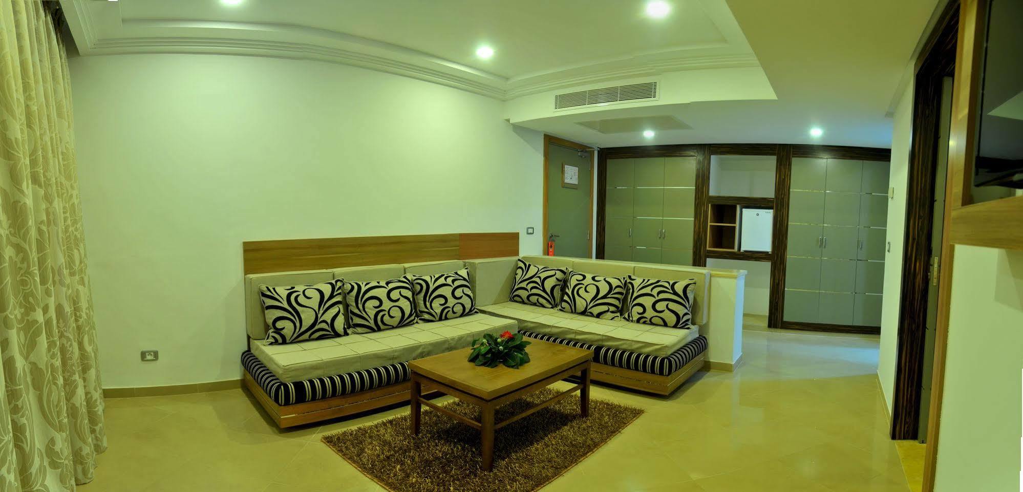 Marina Prestige Tabarka Hotel Exterior photo